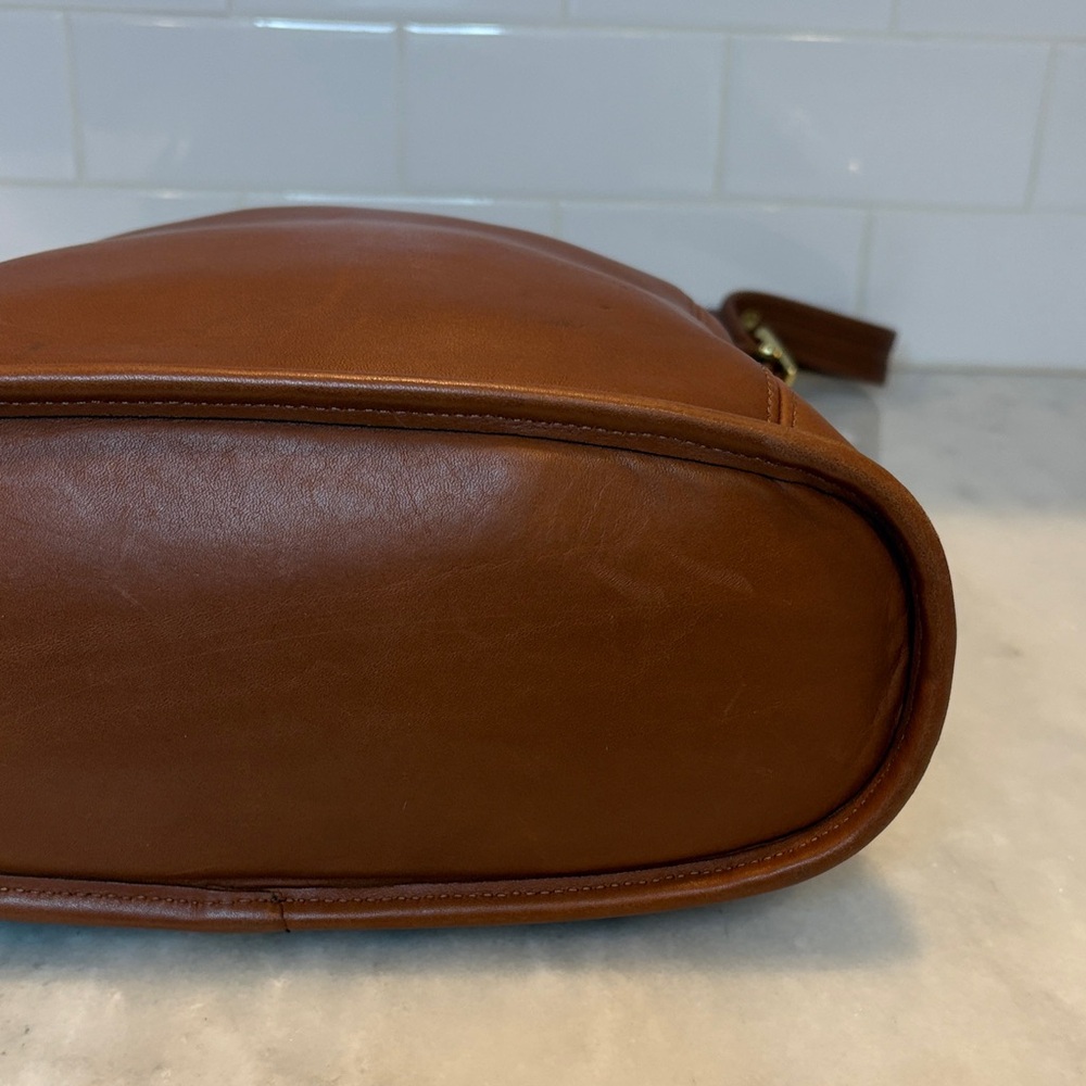 Coach Brown Leather Hobo Bag Vintage - Picture 7 of 16